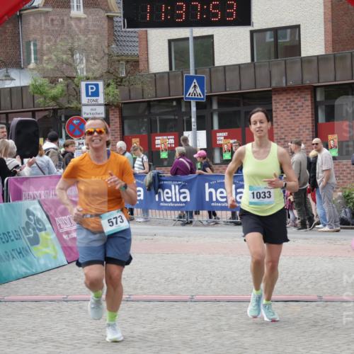 10.05.2026 - 8. Wedeler Halbmarathon Yannick Fuchs http://msf.ph/oto/9724964 10.05.2026 11:37:52 Ziel 573, 1033 meine-sportfotos.de