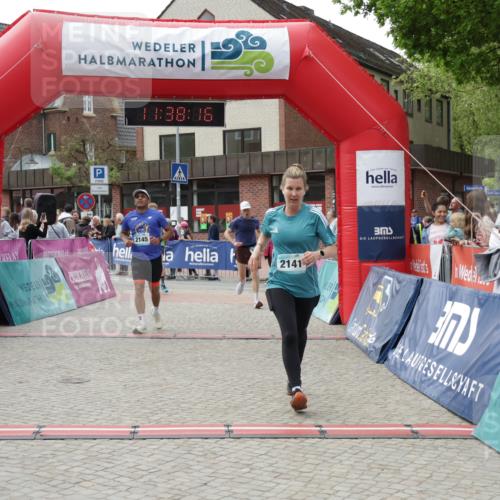 10.05.2026 - 8. Wedeler Halbmarathon Yannick Fuchs http://msf.ph/oto/9725258 10.05.2026 11:38:15 Ziel 81, 582, 657, 922, 1045, 2141, 2145 meine-sportfotos.de