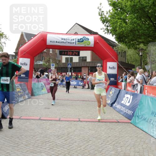 10.05.2026 - 8. Wedeler Halbmarathon Yannick Fuchs http://msf.ph/oto/9725404 10.05.2026 11:38:23 Ziel 146, 360, 768, 922, 1045, 2040 meine-sportfotos.de