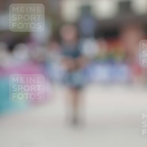 10.05.2026 - 8. Wedeler Halbmarathon Yannick Fuchs http://msf.ph/oto/9725681 10.05.2026 11:38:40 Ziel 29, 225, 911 meine-sportfotos.de