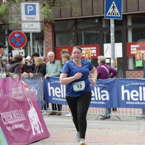10.05.2026 - 8. Wedeler Halbmarathon Yannick Fuchs http://msf.ph/oto/9725858 10.05.2026 11:38:54 Ziel 13, 354 meine-sportfotos.de