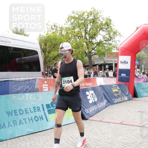 10.05.2026 - 8. Wedeler Halbmarathon Yannick Fuchs http://msf.ph/oto/9726141 10.05.2026 11:39:15 Ziel 871, 2104 meine-sportfotos.de