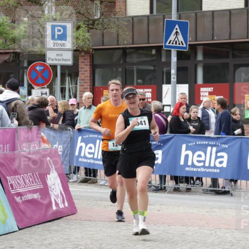 10.05.2026 - 8. Wedeler Halbmarathon Yannick Fuchs http://msf.ph/oto/9726253 10.05.2026 11:39:36 Ziel 124, 750, 2041 meine-sportfotos.de