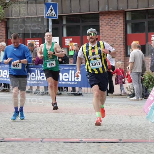 10.05.2026 - 8. Wedeler Halbmarathon Yannick Fuchs http://msf.ph/oto/9726370 10.05.2026 11:39:47 Ziel 402, 434, 585, 844, 1054, 2011 meine-sportfotos.de