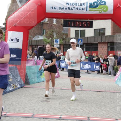 10.05.2026 - 8. Wedeler Halbmarathon Yannick Fuchs http://msf.ph/oto/9726576 10.05.2026 11:39:56 Ziel 217, 434, 864, 1028, 1054, 2058, 2175 meine-sportfotos.de