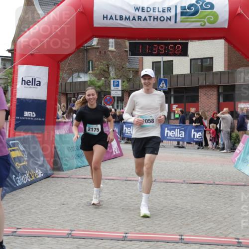 10.05.2026 - 8. Wedeler Halbmarathon Yannick Fuchs http://msf.ph/oto/9726587 10.05.2026 11:39:56 Ziel 217, 434, 864, 1028, 1054, 2058, 2175 meine-sportfotos.de