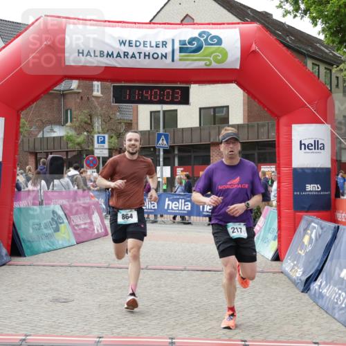 10.05.2026 - 8. Wedeler Halbmarathon Yannick Fuchs http://msf.ph/oto/9726649 10.05.2026 11:40:01 Ziel 217, 864, 2058, 2175 meine-sportfotos.de