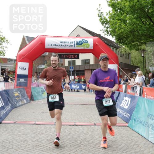 10.05.2026 - 8. Wedeler Halbmarathon Yannick Fuchs http://msf.ph/oto/9726675 10.05.2026 11:40:02 Ziel 217, 864 meine-sportfotos.de