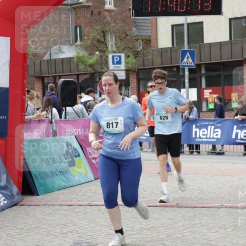 10.05.2026 - 8. Wedeler Halbmarathon Yannick Fuchs http://msf.ph/oto/9726817 10.05.2026 11:40:12 Ziel 275, 628, 817, 1029 meine-sportfotos.de
