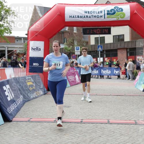 10.05.2026 - 8. Wedeler Halbmarathon Yannick Fuchs http://msf.ph/oto/9726848 10.05.2026 11:40:13 Ziel 275, 628, 817, 1029 meine-sportfotos.de