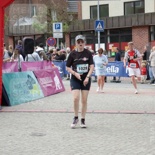 10.05.2026 - 8. Wedeler Halbmarathon Yannick Fuchs http://msf.ph/oto/9726924 10.05.2026 11:40:17 Ziel 275, 628, 697, 1029, 2053 meine-sportfotos.de