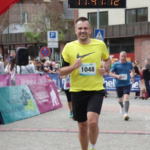 10.05.2026 - 8. Wedeler Halbmarathon Yannick Fuchs http://msf.ph/oto/9727525 10.05.2026 11:41:11 Ziel 310, 540, 543, 658, 770, 1048 meine-sportfotos.de