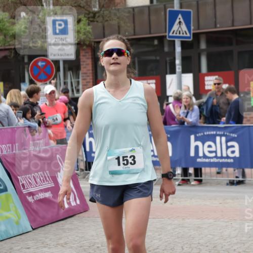 10.05.2026 - 8. Wedeler Halbmarathon Yannick Fuchs http://msf.ph/oto/9727666 10.05.2026 11:41:18 Ziel 54, 153, 310, 770 meine-sportfotos.de