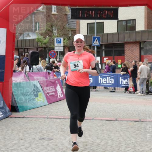 10.05.2026 - 8. Wedeler Halbmarathon Yannick Fuchs http://msf.ph/oto/9727694 10.05.2026 11:41:23 Ziel 54, 153, 868 meine-sportfotos.de