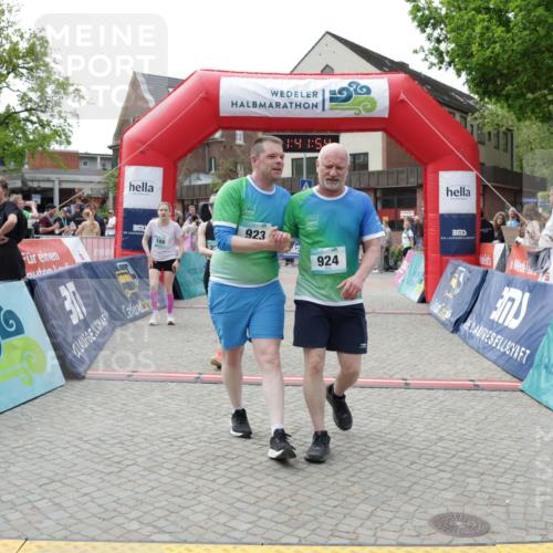 10.05.2026 - 8. Wedeler Halbmarathon Yannick Fuchs http://msf.ph/oto/9728050 10.05.2026 11:41:52 Ziel 108, 223, 923, 924 meine-sportfotos.de