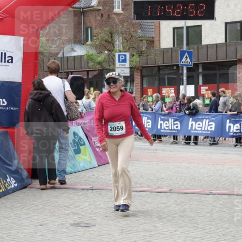 10.05.2026 - 8. Wedeler Halbmarathon Yannick Fuchs http://msf.ph/oto/9728701 10.05.2026 11:42:50 Ziel 106, 2059 meine-sportfotos.de