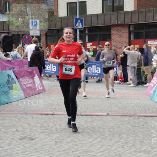 10.05.2026 - 8. Wedeler Halbmarathon Yannick Fuchs http://msf.ph/oto/9728915 10.05.2026 11:43:03 Ziel 109, 128, 649, 650, 849, 906, 973, 2158 meine-sportfotos.de