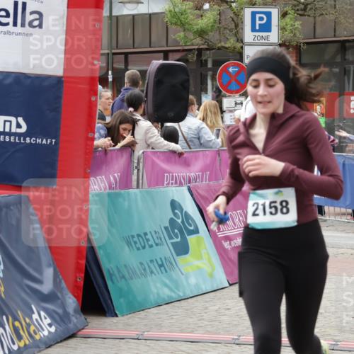 10.05.2026 - 8. Wedeler Halbmarathon Yannick Fuchs http://msf.ph/oto/9729040 10.05.2026 11:43:08 Ziel 331, 649, 650, 849, 973, 2073, 2158 meine-sportfotos.de