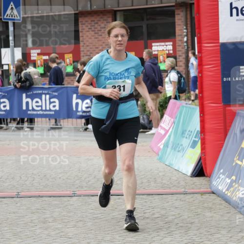 10.05.2026 - 8. Wedeler Halbmarathon Yannick Fuchs http://msf.ph/oto/9729114 10.05.2026 11:43:12 Ziel 331, 2073, 2158 meine-sportfotos.de