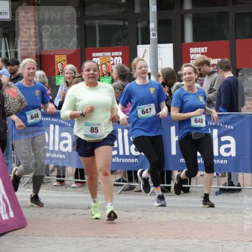 10.05.2026 - 8. Wedeler Halbmarathon Yannick Fuchs http://msf.ph/oto/9729153 10.05.2026 11:43:19 Ziel 85, 646, 647, 648 meine-sportfotos.de