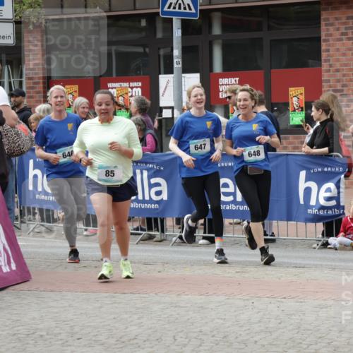 10.05.2026 - 8. Wedeler Halbmarathon Yannick Fuchs http://msf.ph/oto/9729162 10.05.2026 11:43:19 Ziel 85, 646, 647, 648 meine-sportfotos.de