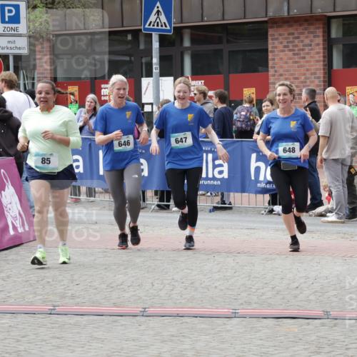 10.05.2026 - 8. Wedeler Halbmarathon Yannick Fuchs http://msf.ph/oto/9729187 10.05.2026 11:43:21 Ziel 85, 646, 647, 648 meine-sportfotos.de
