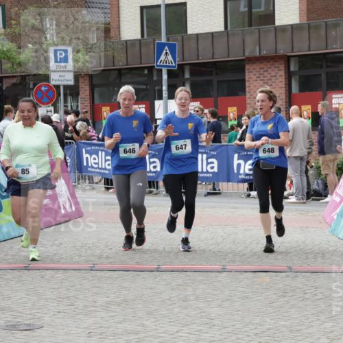 10.05.2026 - 8. Wedeler Halbmarathon Yannick Fuchs http://msf.ph/oto/9729223 10.05.2026 11:43:22 Ziel 85, 646, 647, 648 meine-sportfotos.de