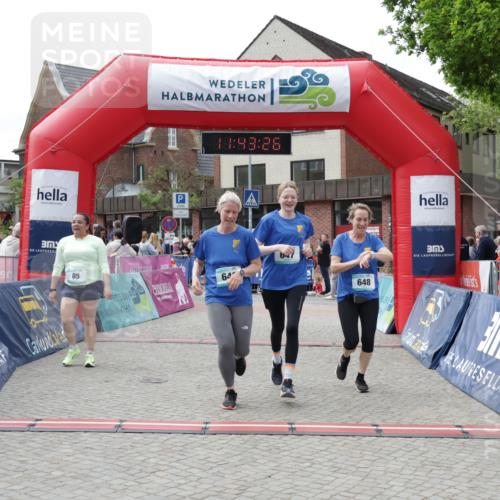 10.05.2026 - 8. Wedeler Halbmarathon Yannick Fuchs http://msf.ph/oto/9729280 10.05.2026 11:43:24 Ziel 85, 422, 646, 647, 648 meine-sportfotos.de