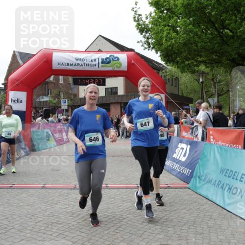 10.05.2026 - 8. Wedeler Halbmarathon Yannick Fuchs http://msf.ph/oto/9729316 10.05.2026 11:43:25 Ziel 85, 422, 646, 647, 648 meine-sportfotos.de