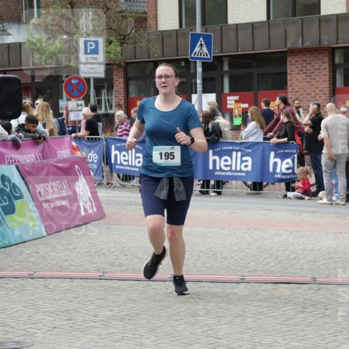 10.05.2026 - 8. Wedeler Halbmarathon Yannick Fuchs http://msf.ph/oto/9730023 10.05.2026 11:44:10 Ziel 195, 1016 meine-sportfotos.de