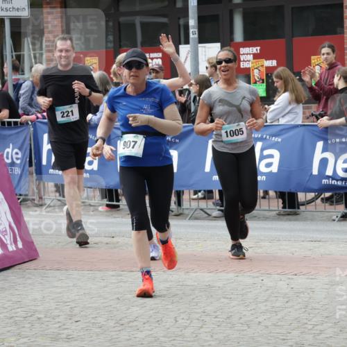 10.05.2026 - 8. Wedeler Halbmarathon Yannick Fuchs http://msf.ph/oto/9730293 10.05.2026 11:44:30 Ziel 221, 907 meine-sportfotos.de