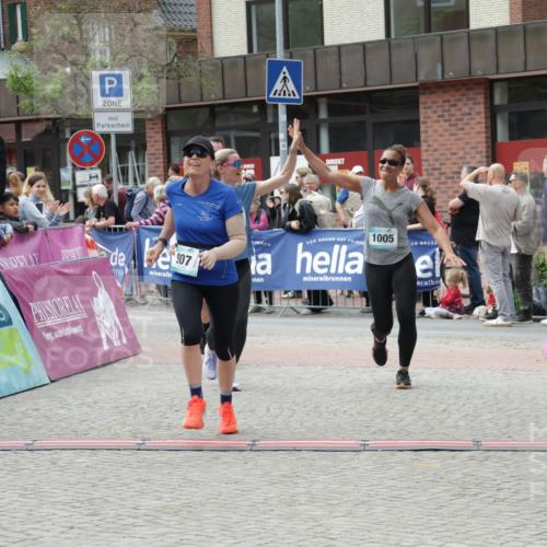 10.05.2026 - 8. Wedeler Halbmarathon Yannick Fuchs http://msf.ph/oto/9730317 10.05.2026 11:44:31 Ziel 221, 907 meine-sportfotos.de