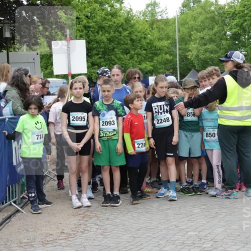 10.05.2026 - 8. Wedeler Halbmarathon Yannick Fuchs http://msf.ph/oto/9734510 10.05.2026 12:43:00 Ziel  meine-sportfotos.de