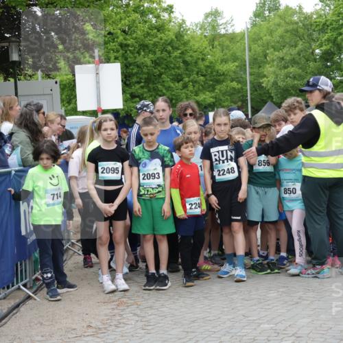 10.05.2026 - 8. Wedeler Halbmarathon Yannick Fuchs http://msf.ph/oto/9734517 10.05.2026 12:43:00 Ziel  meine-sportfotos.de