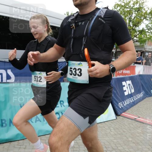 10.05.2026 - 8. Wedeler Halbmarathon Yannick Fuchs http://msf.ph/oto/9734539 10.05.2026 12:43:14 Ziel 532, 533 meine-sportfotos.de