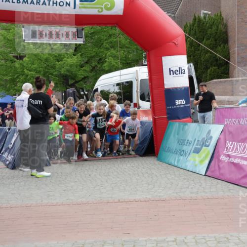 10.05.2026 - 8. Wedeler Halbmarathon Yannick Fuchs http://msf.ph/oto/9734630 10.05.2026 12:44:57 Ziel  meine-sportfotos.de