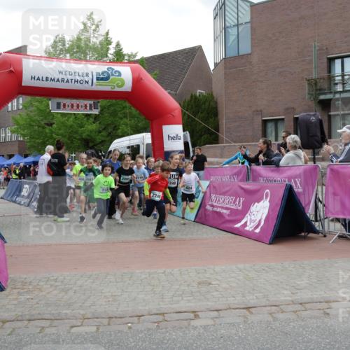 10.05.2026 - 8. Wedeler Halbmarathon Yannick Fuchs http://msf.ph/oto/9734645 10.05.2026 12:44:58 Ziel  meine-sportfotos.de