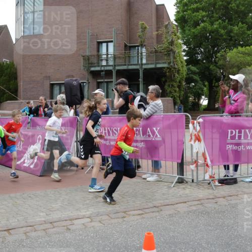10.05.2026 - 8. Wedeler Halbmarathon Yannick Fuchs http://msf.ph/oto/9734656 10.05.2026 12:44:59 Ziel  meine-sportfotos.de