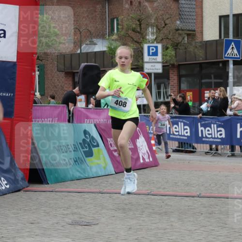 10.05.2026 - 8. Wedeler Halbmarathon Yannick Fuchs http://msf.ph/oto/9734980 10.05.2026 12:48:09 Ziel 346, 408, 795, 824, 2116 meine-sportfotos.de