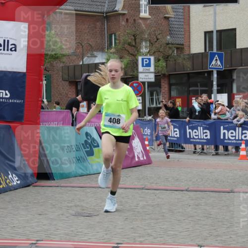 10.05.2026 - 8. Wedeler Halbmarathon Yannick Fuchs http://msf.ph/oto/9734983 10.05.2026 12:48:10 Ziel 346, 408, 795, 824, 2116 meine-sportfotos.de
