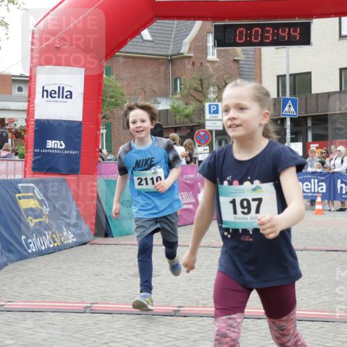 10.05.2026 - 8. Wedeler Halbmarathon Yannick Fuchs http://msf.ph/oto/9735213 10.05.2026 12:48:40 Ziel 148, 197, 519, 2054, 2063, 2066, 2110, 2111, 2170 meine-sportfotos.de