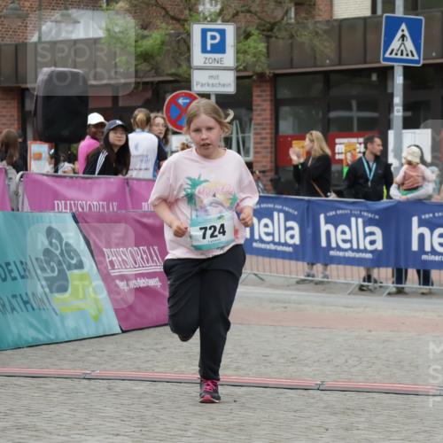 10.05.2026 - 8. Wedeler Halbmarathon Yannick Fuchs http://msf.ph/oto/9735298 10.05.2026 12:48:56 Ziel 724 meine-sportfotos.de