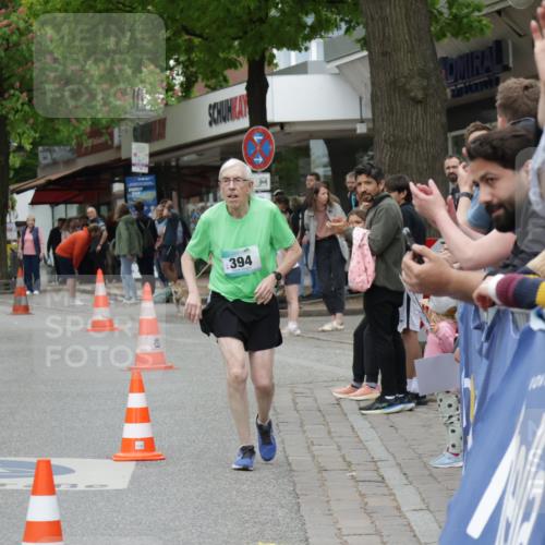 10.05.2026 - 8. Wedeler Halbmarathon Yannick Fuchs http://msf.ph/oto/9736739 10.05.2026 12:44:24 Ziel 394 meine-sportfotos.de