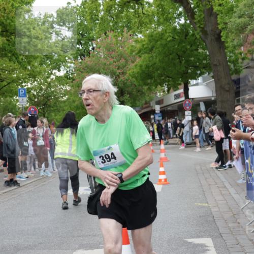 10.05.2026 - 8. Wedeler Halbmarathon Yannick Fuchs http://msf.ph/oto/9736743 10.05.2026 12:44:29 Ziel 394 meine-sportfotos.de