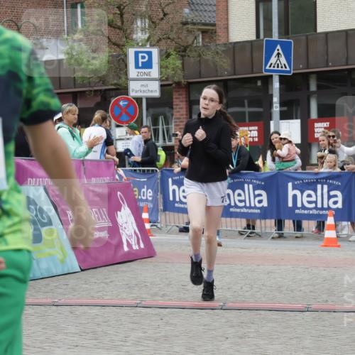 10.05.2026 - 8. Wedeler Halbmarathon Yannick Fuchs http://msf.ph/oto/9736858 10.05.2026 12:47:45 Ziel 2093, 75, 16, 623, 997, 2093, 2152, 2248 meine-sportfotos.de