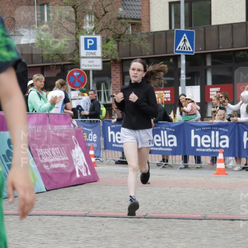 10.05.2026 - 8. Wedeler Halbmarathon Yannick Fuchs http://msf.ph/oto/9736859 10.05.2026 12:47:45 Ziel 93, 75, 16, 623, 997, 2093, 2152, 2248 meine-sportfotos.de