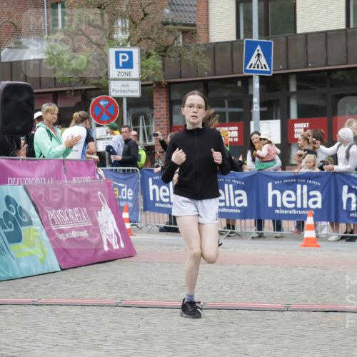 10.05.2026 - 8. Wedeler Halbmarathon Yannick Fuchs http://msf.ph/oto/9736860 10.05.2026 12:47:45 Ziel 75, 16, 623, 997, 2093, 2152, 2248 meine-sportfotos.de