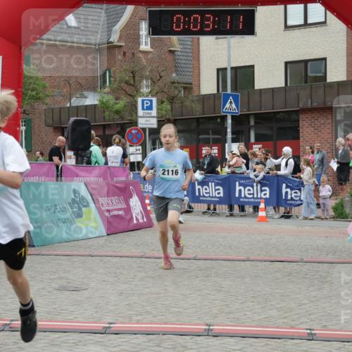 10.05.2026 - 8. Wedeler Halbmarathon Yannick Fuchs http://msf.ph/oto/9736921 10.05.2026 12:48:07 Ziel 0, 03, 38, 795, 2116, 408, 795, 824, 2116 meine-sportfotos.de