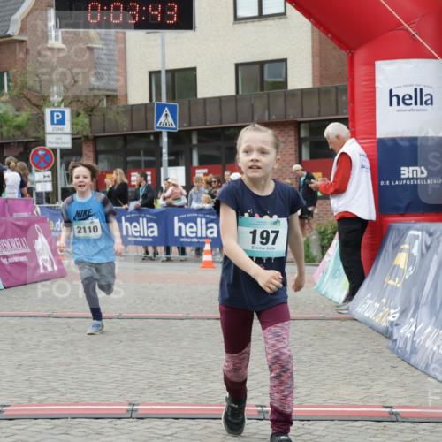 10.05.2026 - 8. Wedeler Halbmarathon Yannick Fuchs http://msf.ph/oto/9737038 10.05.2026 12:48:39 Ziel 0, 03, 43, 2110, 197, 148, 197, 519, 2054, 2063, 2066, 2110, 2150, 2170 meine-sportfotos.de