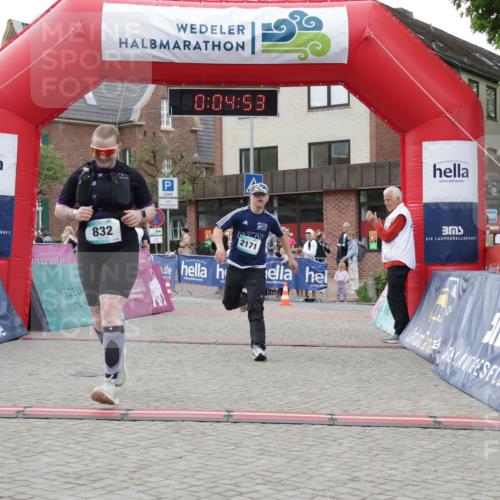 10.05.2026 - 8. Wedeler Halbmarathon Yannick Fuchs http://msf.ph/oto/9737155 10.05.2026 12:49:49 Ziel 180, 09, 53, 832, 2171, 1, 832, 2171 meine-sportfotos.de